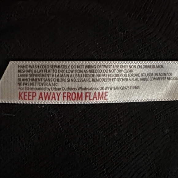 Free People Intimately Weekend Layering Top Black Gray Combo Burnout S Raw Edge - Picture 10 of 11